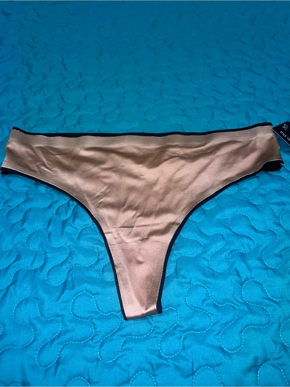Lot of 6 Thong and Cheeky Panties NWT!!!!